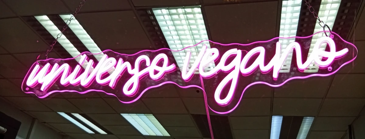 UNIVERSO VEGANO logo