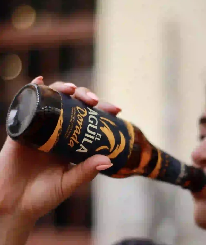 cerveza aguila La Buga del Lobo